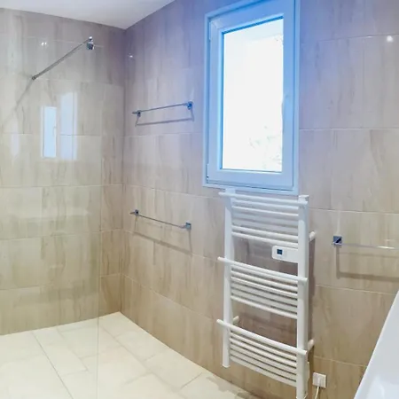 Вилла Orange On The Cote D'azur 6br 11pax Ac Private Heated Pool Bbq Mountain View